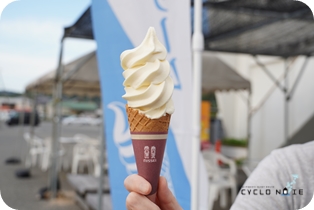 Picture of Shimanami kaido cycling: Why don't you try the salt ice cream