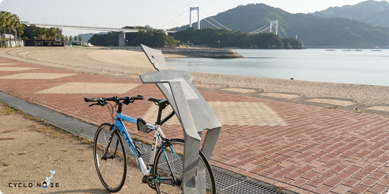 しまなみ海道2日走破サイクリングプラン：6人のシクロツーリスト「MR.HAKATAJIMA」で記念写真