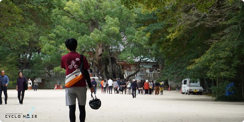 2 days bike trip shimanami Kaido: Get up early and visit Oyamazumi Shrine